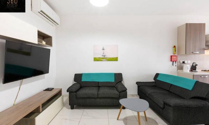 Msida Apartment | Beautiful, central home with all amenities & WIFI by 360 Estates