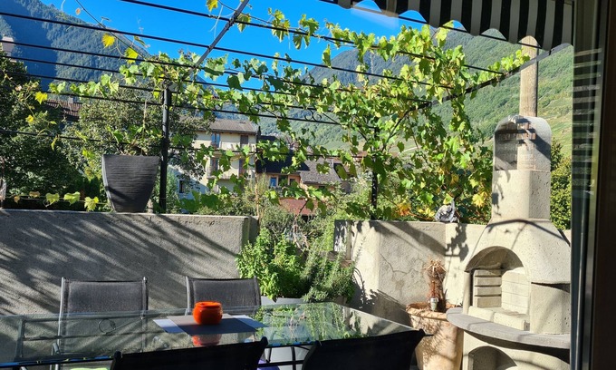 Martigny Apartment | Beautiful city duplex with large terrace and private park