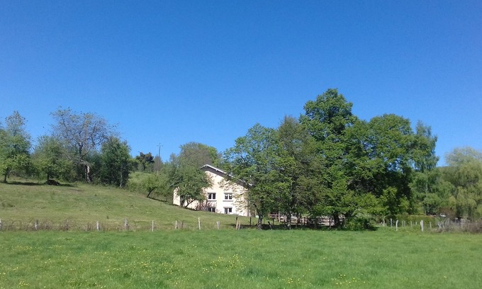 Ronchamp Cottage | Beautiful cottage in the countryside in Ronchamp near the Corbusier architect