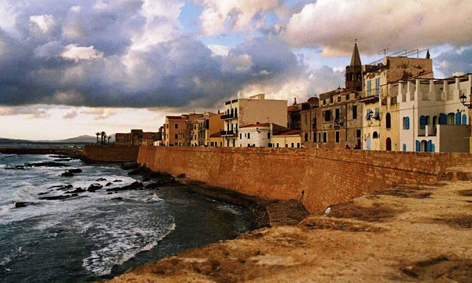 Lido Apartment | Beautiful cottage just renovated a few steps from the sea