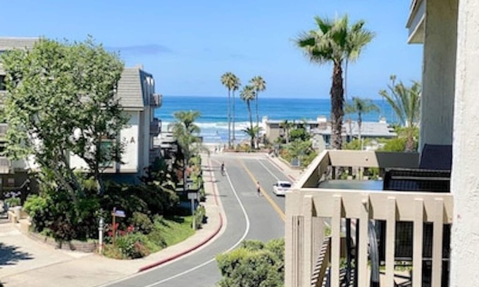 Oceanside Condo | Beautiful End Unit Single Level Condo North Coast Village - Walk to the beach!
