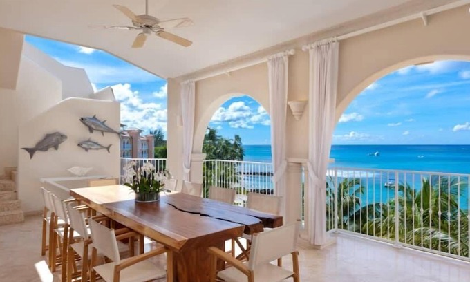 Mount Brevitor Villa | Beautiful Five Bedroom Ocean Front Villa