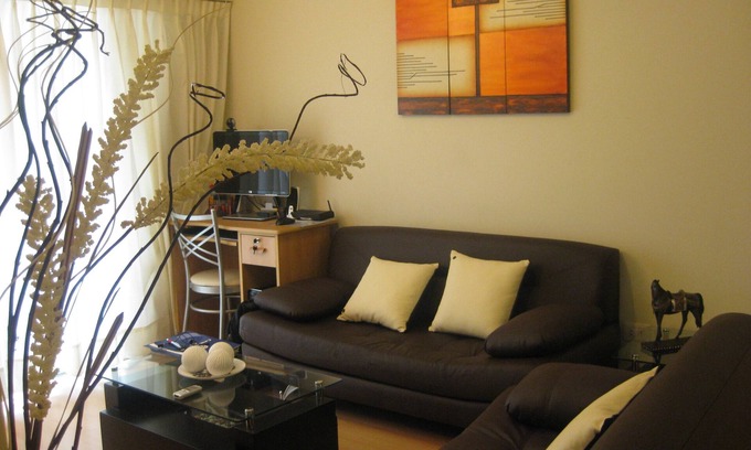 Leuro Apartment | Beautiful Fully Furnished Apartment In Miraflores
