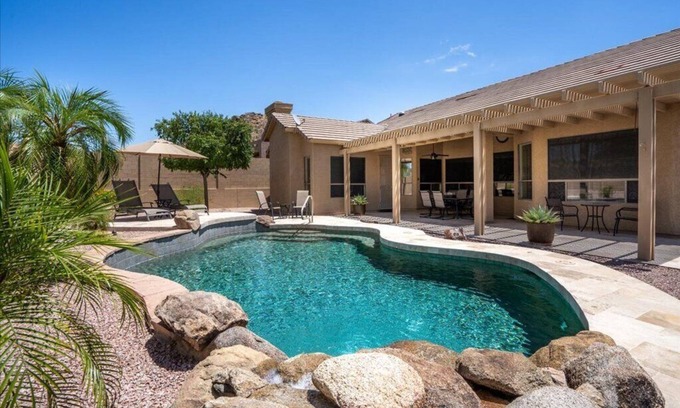 East Mesa House | Beautiful Gated Desert Home, 4 bd/2 bth, Htd Pool, Game Room, Golf, Hiking