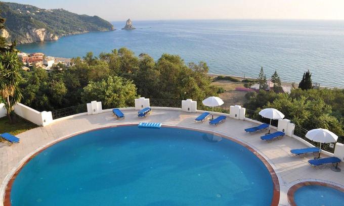 Agios Gordios Apartment | Beautiful Holiday Apartments Maria with pool - Agios Gordios Beach, Corfu