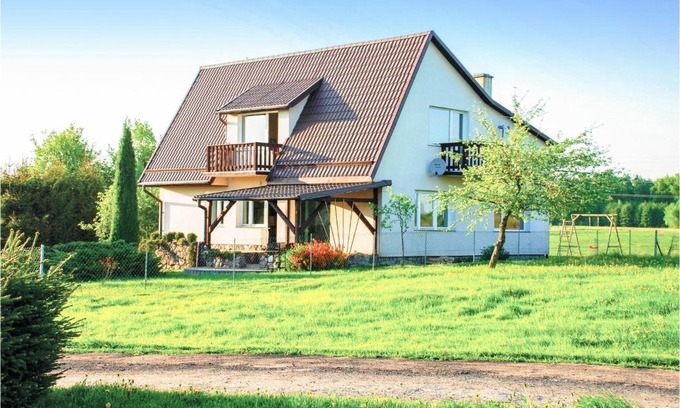 Lidzbark Warminski House | Beautiful Home In Lidzbark Warminski With Wifi