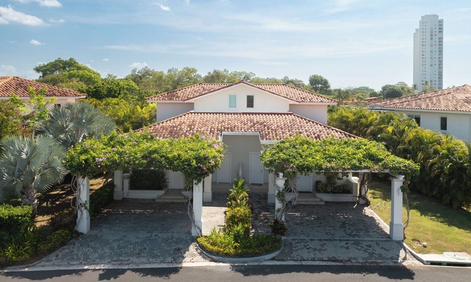 El Palmar Apartment | Beautiful home in Casamar with 3 bedrooms and near the beach