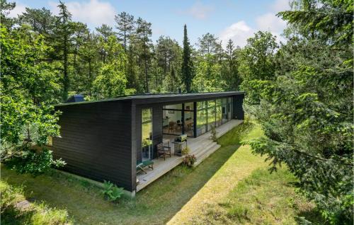 Faarevejle House | Beautiful Home In Fårevejle With Wifi