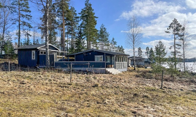 Grums Municipality House | Beautiful home in Kil with WiFi