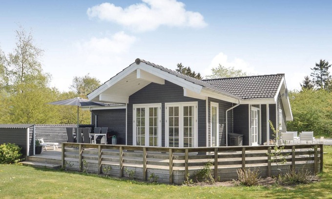 Trend House | Beautiful home in Løgstør with kitchen