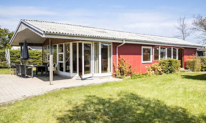 Vejlby Fed House | Beautiful home in Middelfart with WiFi