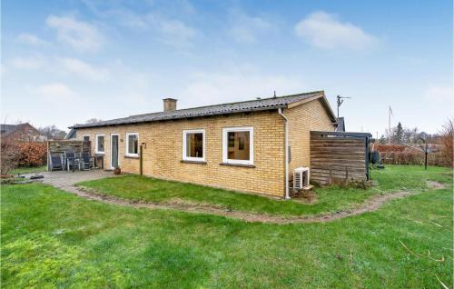 Nakskov House | Beautiful Home In Nakskov With Kitchen