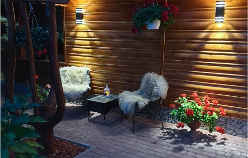 Ostrowsko House | Beautiful Home In Ostrowsko With Wifi