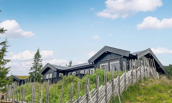 Ringsaker House | Beautiful home in Sjusjøen with sauna