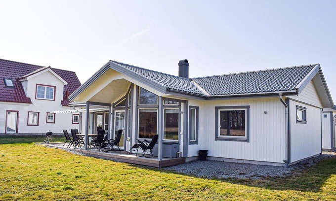 Mollebjorke House | Beautiful home in Sölvesborg with WiFi