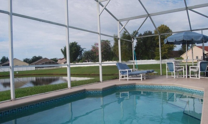 Liberty Village House | Beautiful home, lake front, private pool, free Wi-Fi