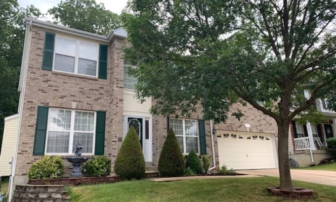 Mehlville House | Beautiful house 5 brm 4ba