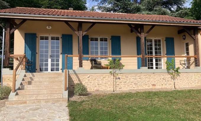Le Bugue House | Beautiful house in the heart of the Périgord Noir 4 km from Le Bugue. Sleeps 4