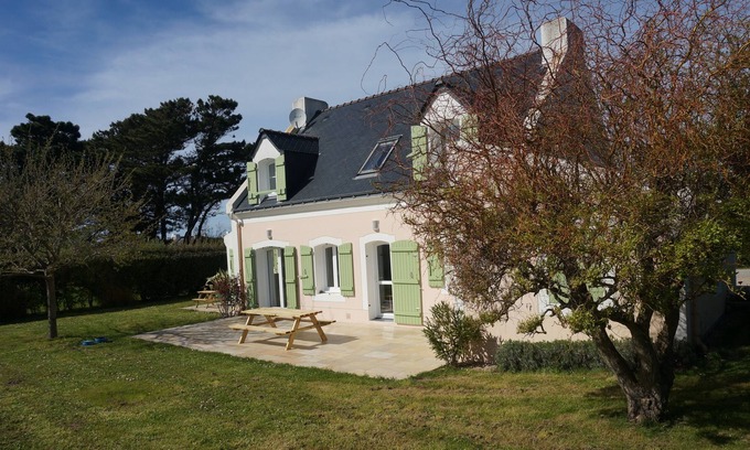Bangor House | Beautiful house on the wild coast in Donnant