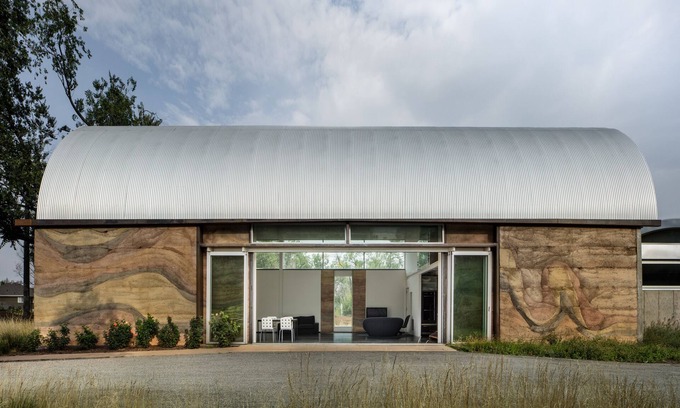 Wonderland Lake House | Beautiful Iconic and Sustainable Building in Popular North Boulder Arts District