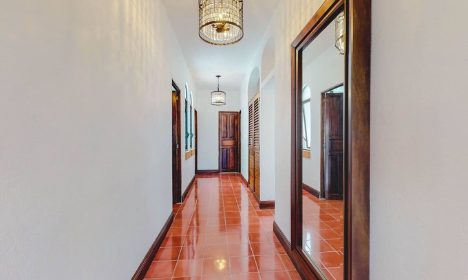 Proyecto escola Condo | Beautiful in town 3 Beds. 2 Bath one block from Malecon Casa de los Escritores 2
