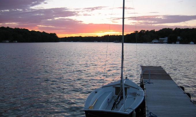 Lake Hopatcong Cottage | Beautiful Lakefront Home with Amazing Lake Views. Dog Friendly!