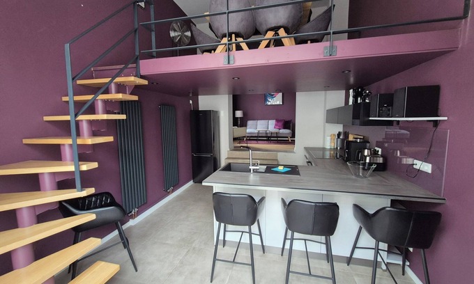 Loebtau Apartment | Beautiful loft with free parking