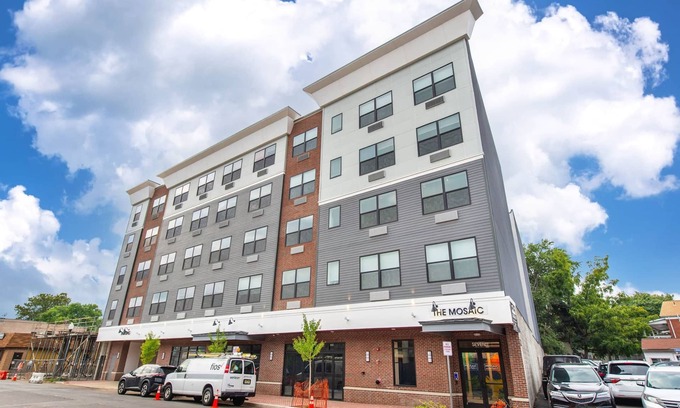 Bound Brook Apartment | Beautiful Luxury Apartment in Downtown Bound Brook