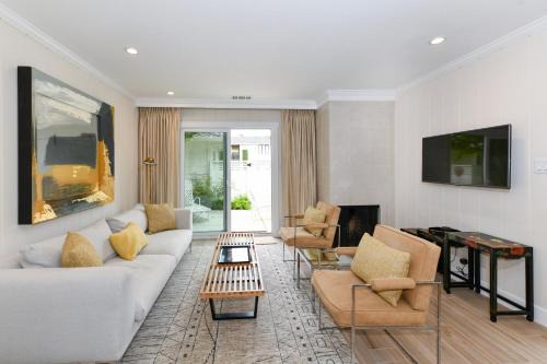 Napa House | BEAUTIFUL MANSION ESTATES CONDO AT SILVERADO