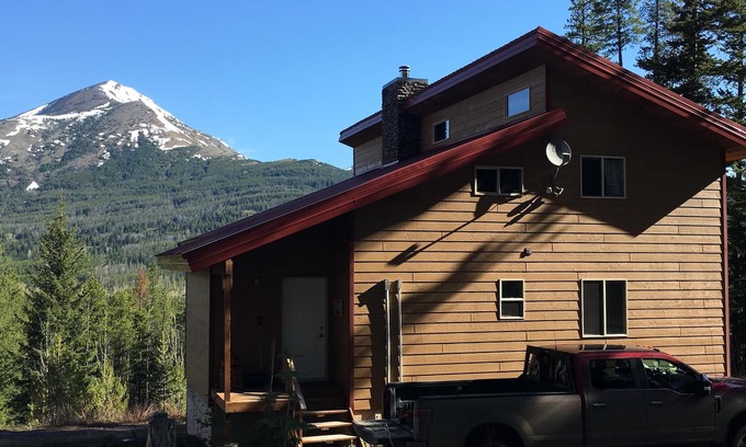 Essex Cabin | Beautiful Mountain Home with Great Views. Near E. Glacier. See Drone Video