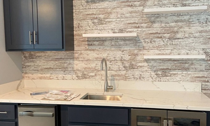 Waterford House | Beautiful new home right on the water, sure to please in any season