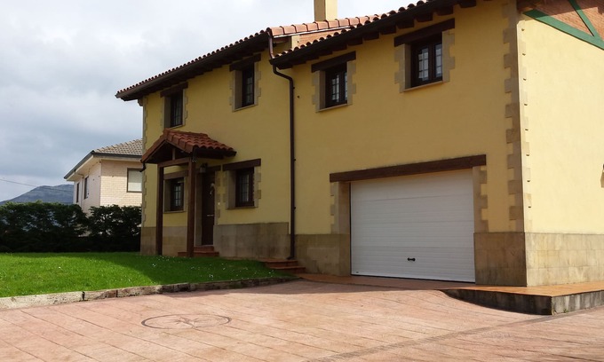 Argonos Cottage | Beautiful New House in Rural Setting