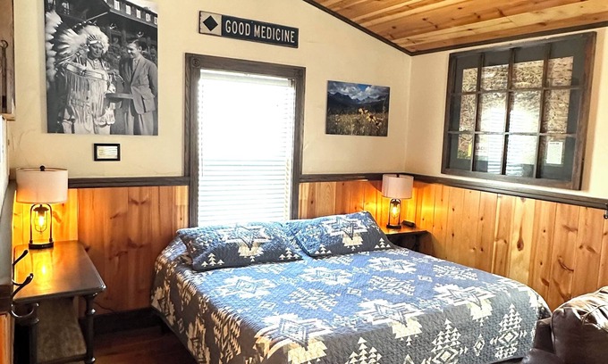 East Glacier Park Village Cabin | Beautiful new luxury cabin on large private lot