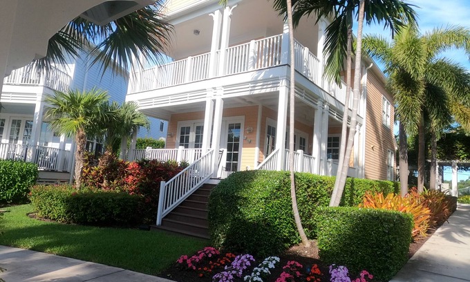 Windley Key House | Beautiful Ocean View in Angler's Reef with View of Sand Bar/Boat slip