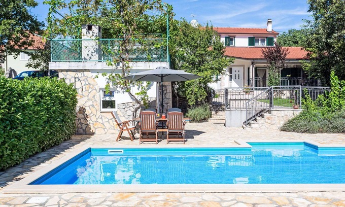 Prolozac House | Beautiful private villa with A/C, WIFI, private pool, hot tub, TV, terrace, panoramic view, parking