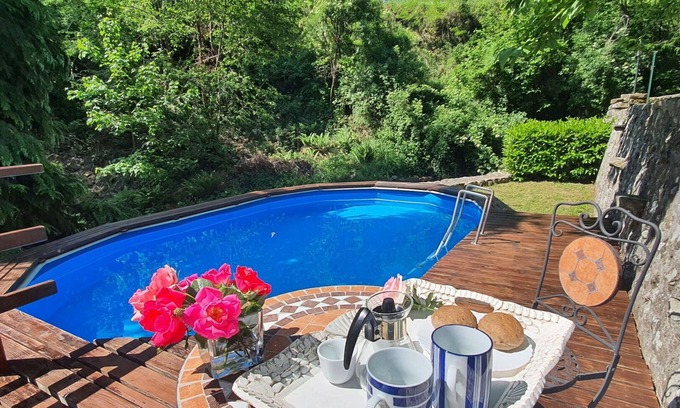 Casoli Villa | Beautiful private villa for 7 guests with private pool, WIFI, TV, terrace and pets allowed
