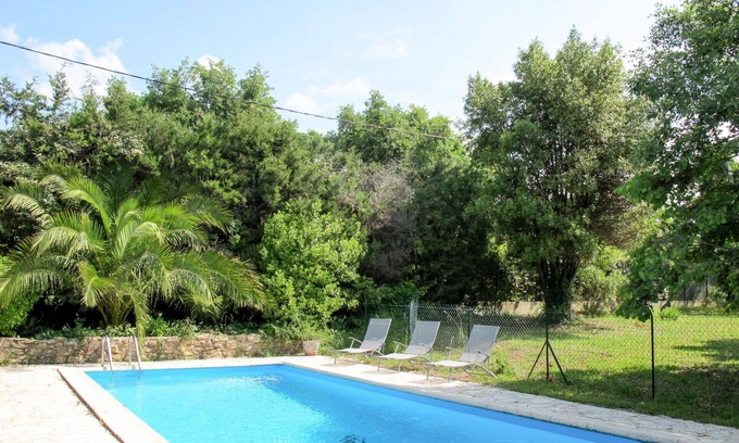 Bagnols-en-Foret House | Beautiful private villa for 6 guests with private pool, WIFI, TV, terrace and pets allowed