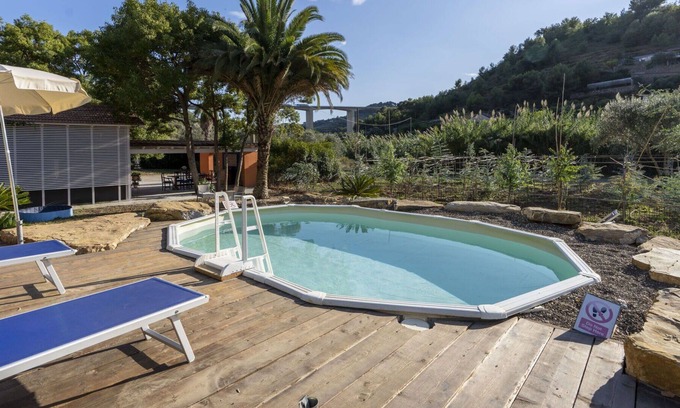 Civezza House | Beautiful private villa for 4 guests with A/C, WIFI, private pool, terrace, pets allowed and par...
