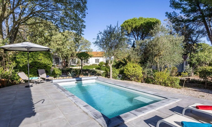 Beziers House | Beautiful private villa with A/C, private pool, WIFI, TV, patio, pets allowed and panoramic view