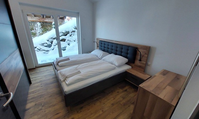 Bad Sankt Leonhard im Lavanttal House | Beautiful private villa for 6 guests with hot tub, WIFI, TV and terrace