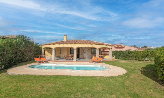 Sant'Elmo Villa | Beautiful private villa for 8 guests with A/C, WIFI, private pool, TV, patio and parking
