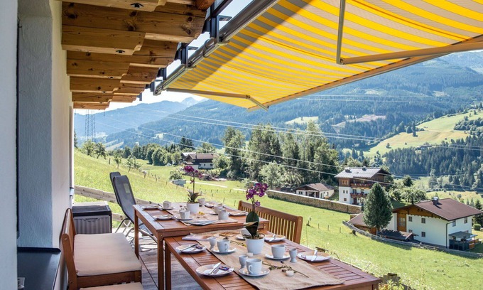 Taxenbach House | Beautiful private villa for 8 guests with WIFI, TV, terrace and pets allowed