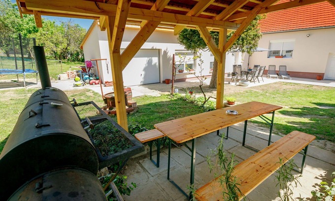 Fonyod House | Beautiful private villa for 3 people with A/C, WIFI, private pool, TV and patio