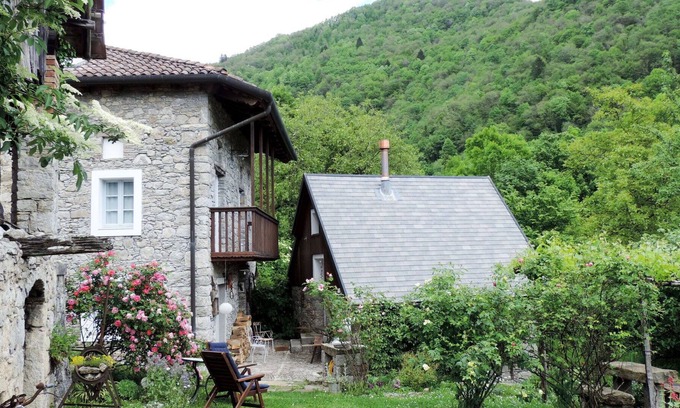 Grimacco House | Beautiful private villa for 4 guests with WIFI, patio, panoramic view and parking