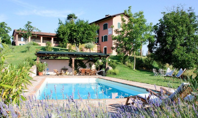 Soglio Villa | Beautiful private villa with WIFI, private pool, A/C, TV, patio, panoramic view and parking