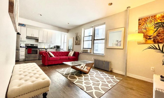 Hamilton Heights House | Beautiful Room in Newly Renovated Apt