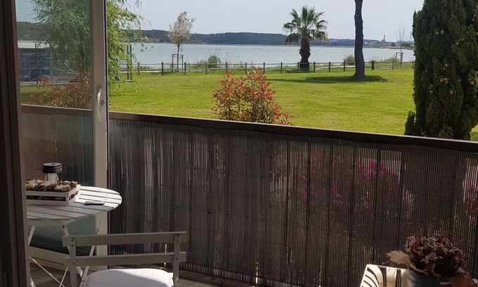 Fos-sur-Mer Apartment | BEAUTIFUL, spacious 70 M2 T3 APARTMENT for 4 people with lake view