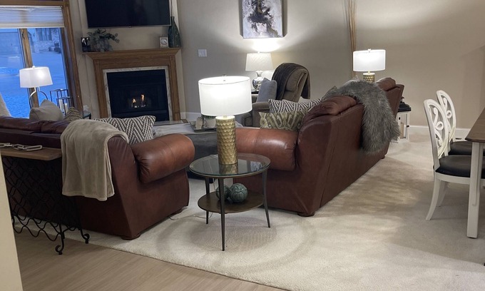 Appleton House | Beautiful spacious property 4 sleeping areas and 3 full baths can sleep up to 10