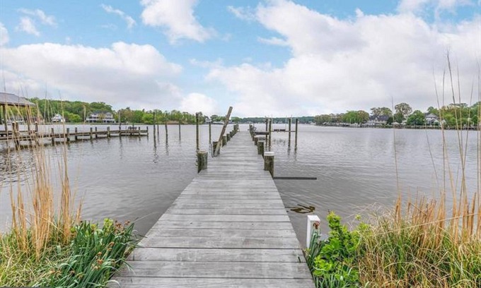 Bowleys Quarters House | Beautiful, spacious, quiet waterfront house!