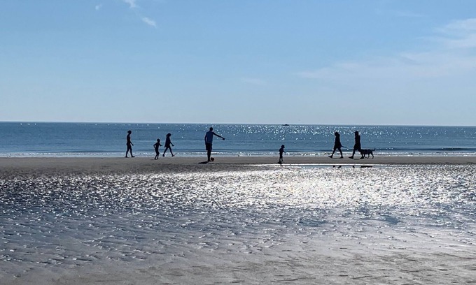 Kenberma House | Beautiful Summer Rental at Gorgeous Nantasket Beach in Hull MA!